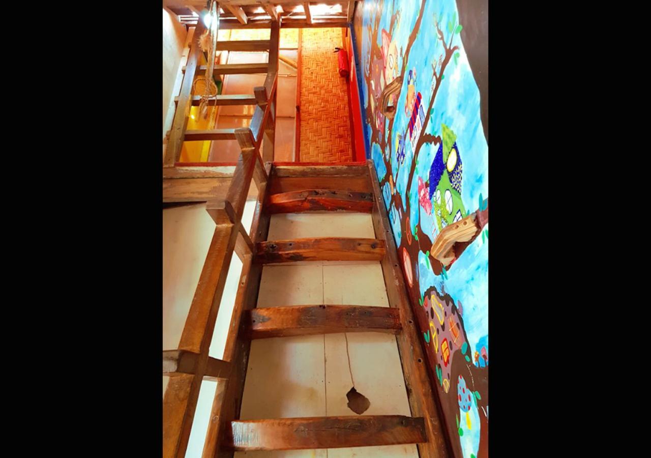 The Rabbit Tree Hostel Gili Meno Zimmer foto